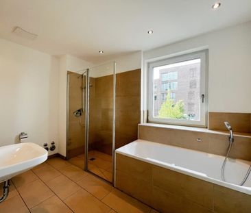 Lichtdurchflutete 3-Zimmer-Wohnung mit EBK - Photo 5