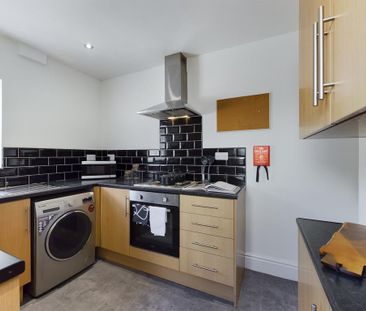 4 bedroom house to rent - Photo 4