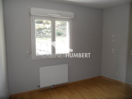 Location Appartement 4 pièces 88m² ST ETIENNE 42000 - Photo 4