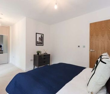 Exclusive one bedroom apartment. Florence House . Rooftop Terrace .... - Photo 6