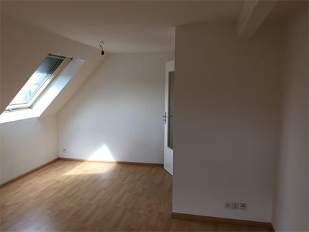 Location Appartement 56.03 M² SAINT-LOUIS 710 € - Photo 2