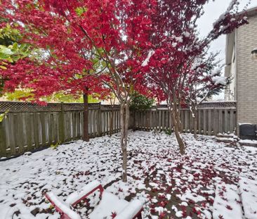 For Lease - 68 Waterton Crescent, Richmond Hill, Ontario - Photo 5