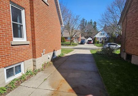 For Lease - 99 Brentwood Avenue, Kitchener, Ontario - Photo 2