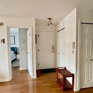 4 1/2 Condo-Appartement à louer - Photo 2