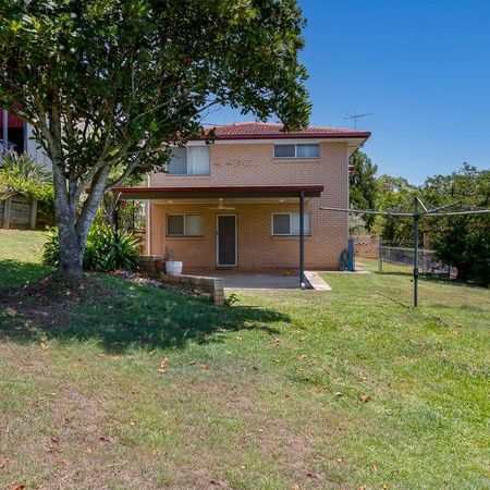 $950 per week / $3,800 Bond - Photo 2