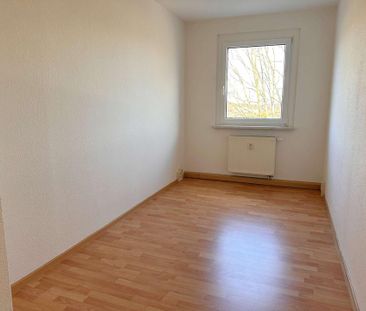 Helle Wohnung mit Balkon und Blick ins Grüne - Einbauküche möglich - Photo 1