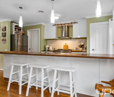 30 Ramsay Crescent, Darley, Vic 3340 - Photo 2