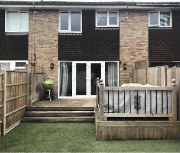 3 bedroom terraced house to rent - Photo 3