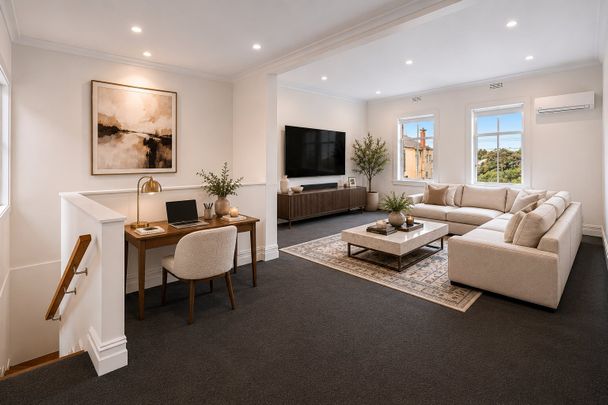 Character, Comfort and a Coveted Yarraville Address - Photo 1