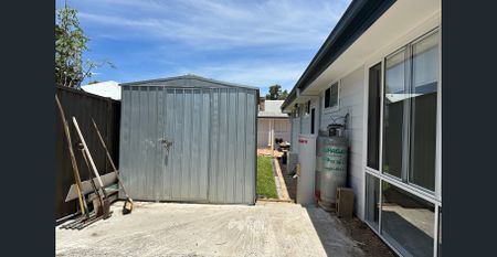 Beautifully Presented 3-Bedroom Home with Multiple Living Areas - Photo 4