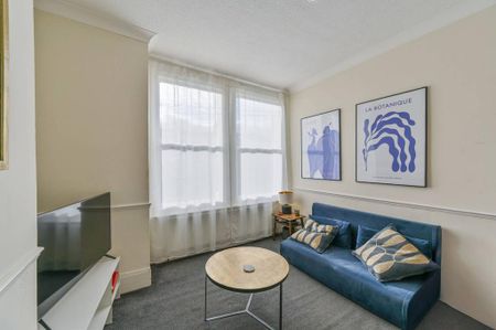 1 bedroom flat to rent - Photo 2