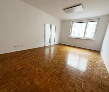 BELVEDERE-NÄHE, ERSTBEZUG, 75 m2 Neubau, 2 Zimmer, Küche, Duschbad, Parketten, 4. Liftstock, Fasangasse - Foto 1