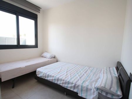 3 room luxury Villa for rent in Torrevieja, Valencia - Photo 5