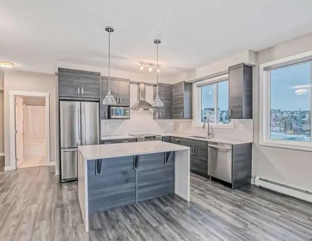 Air-conditioned 2Bed 2Bath+Den in Sage Hill | 450 Sage Valley Drive Northwest, Calgary - Photo 1