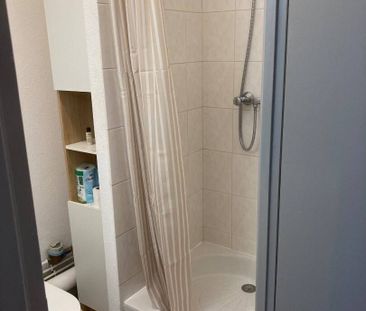 Loue studio meublé centre ville Nantes - Photo 2