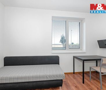 Pronájem bytu 3+1 69 m² - Photo 1