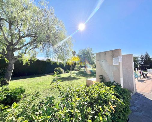 TWO-BEDROOM CHALET – TORREVIEJA - Photo 1