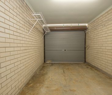 4/29 Clayton Street, Hermit Park QLD 4812 - House For Rent | Domain - Photo 5