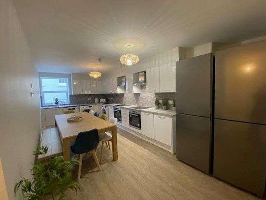 Kamran House, DN1 - Photo 1
