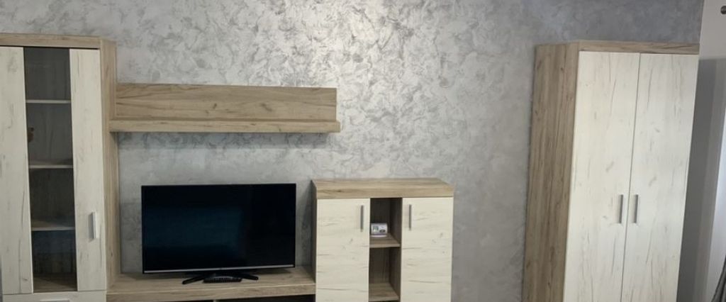 Inchiriere apartament o camera - Fotografie 1