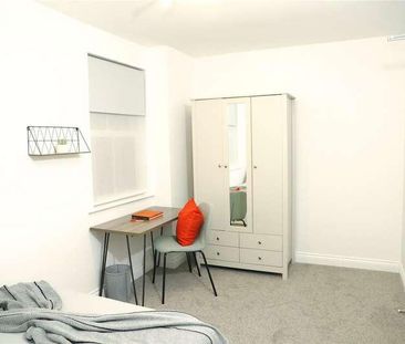 Leonard Court, Oakengates, Telford, TF2 - Photo 4