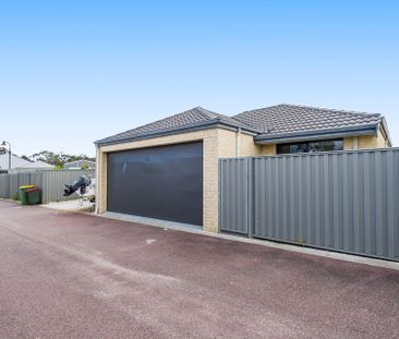 Low Maintenance - Lock up and Leave 4 X 2 - Photo 3