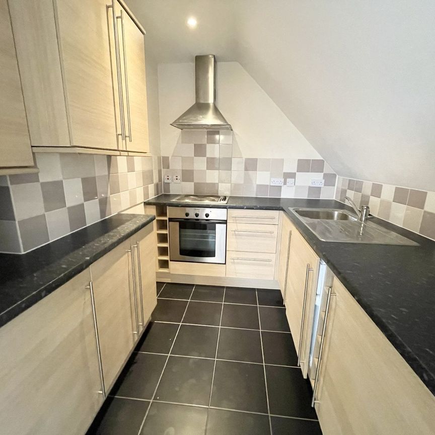 Nortoft Road, Bournemouth, - Photo 1