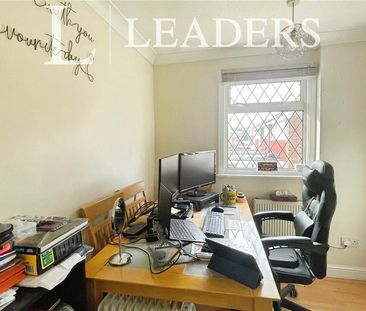 3 bedroom terraced house to rent - Photo 5