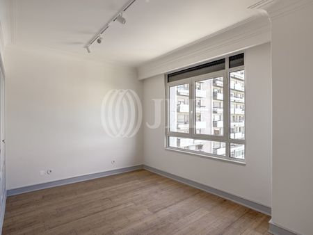Apartamento T4 em Lisboa - Photo 3