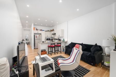 Condo for rent, Montréal (Le Sud-Ouest) - Photo 4