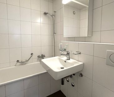 Moderne Wohnung in Adliswil zu vermieten - Foto 3
