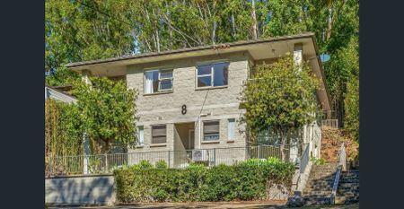 BRIGHT, LIGHT & AIRY - Photo 3