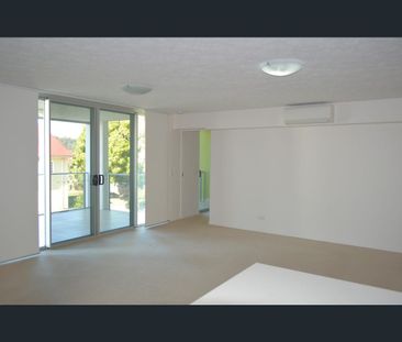 9/25 Cracknell Road, Annerley, Qld 4103 - Photo 4
