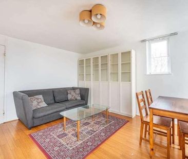 Midwood Close, Dollis Hill, NW2 - Photo 2