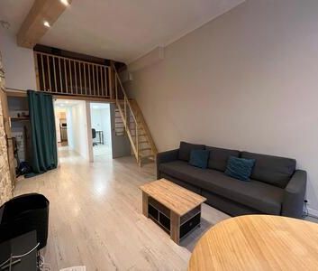 Location Appartement 1 pièce 39m² TOULON 83000 - Photo 2