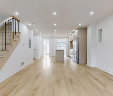 For Lease - 243 Windermere Avenue Unit# Main, Toronto, Ontario - Photo 4