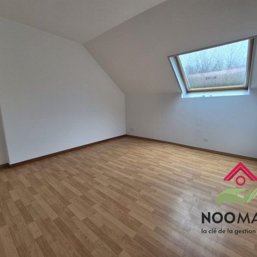 F2 mansardé de 50 m² au 3e étage - Sarreguemines - Photo 1