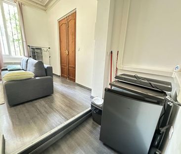 Location Appartement 1 pièce 20m² GRANS 13450 - Photo 2