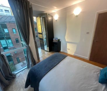 4 bedroom flat share to rent - Photo 3