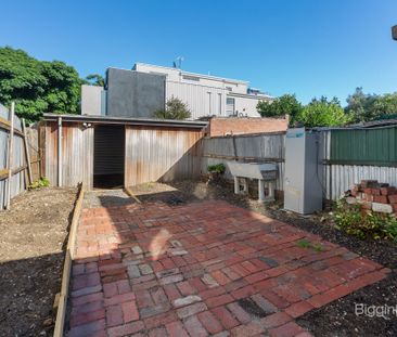 LARGE TWO BEDROOM HOME WITH UNBEATABLE LIVING SPACE! - Photo 5