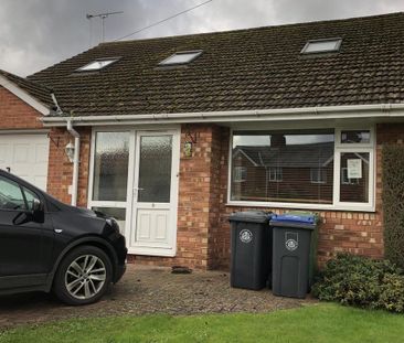 3 bedroom semi-detached house to rent - Photo 1