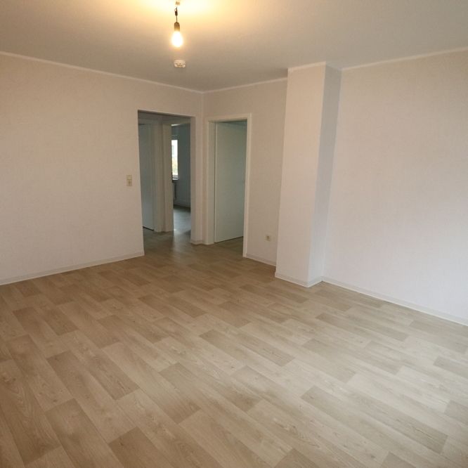 Ruhig und doch zentral mit Gartenanteil in Jever - Photo 1