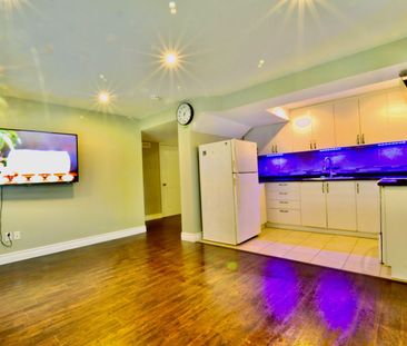 For Lease - 22 Newcastle Crescent, Richmond Hill, Ontario - Photo 4