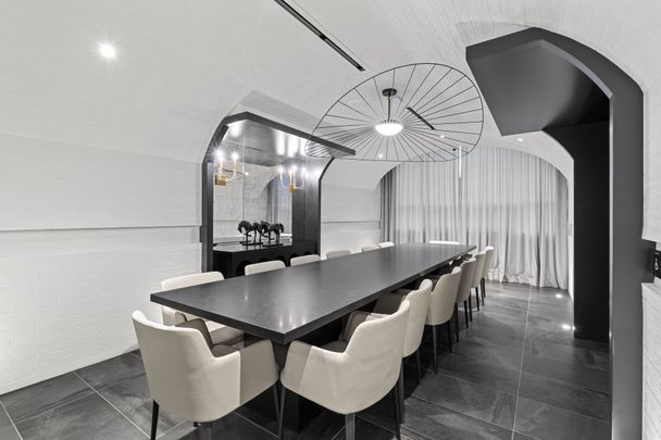 For Lease - 2075 King Road Unit# 247, King, Ontario - Photo 1