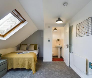 1 bedroom in a house share to rent - Photo 6