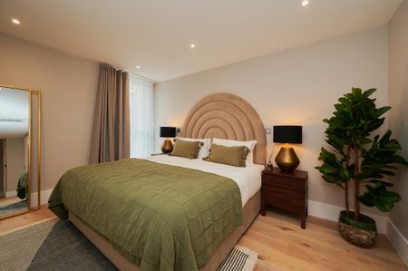 3 bedroom flat to rent - Photo 2