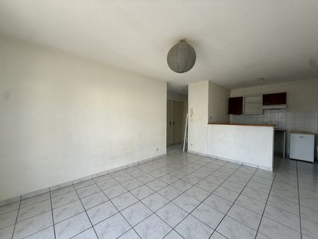 Location Appartement 2 pièces 40m² COGNAC 16100 - Photo 3