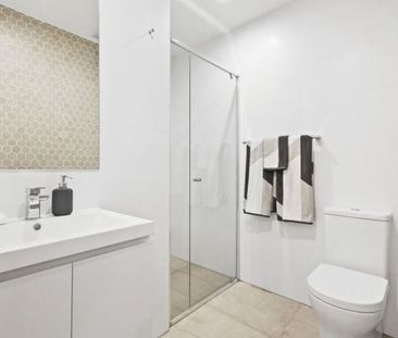 Genesis Shepherds Bay | New New Apartment - Photo 5