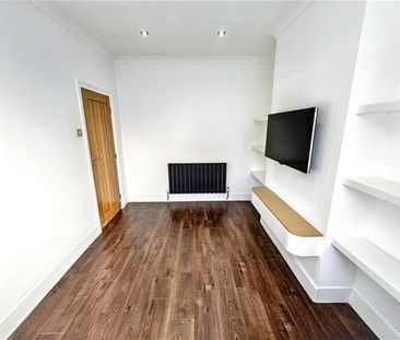 2 bedroom house to rent - Photo 1