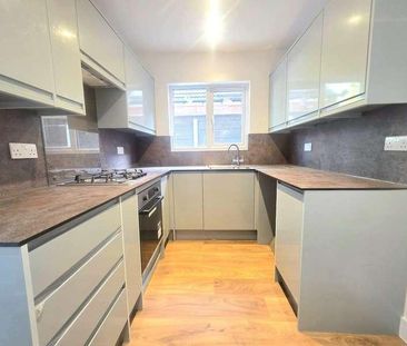 College Road, Harrow Weald, HA3 - Photo 4